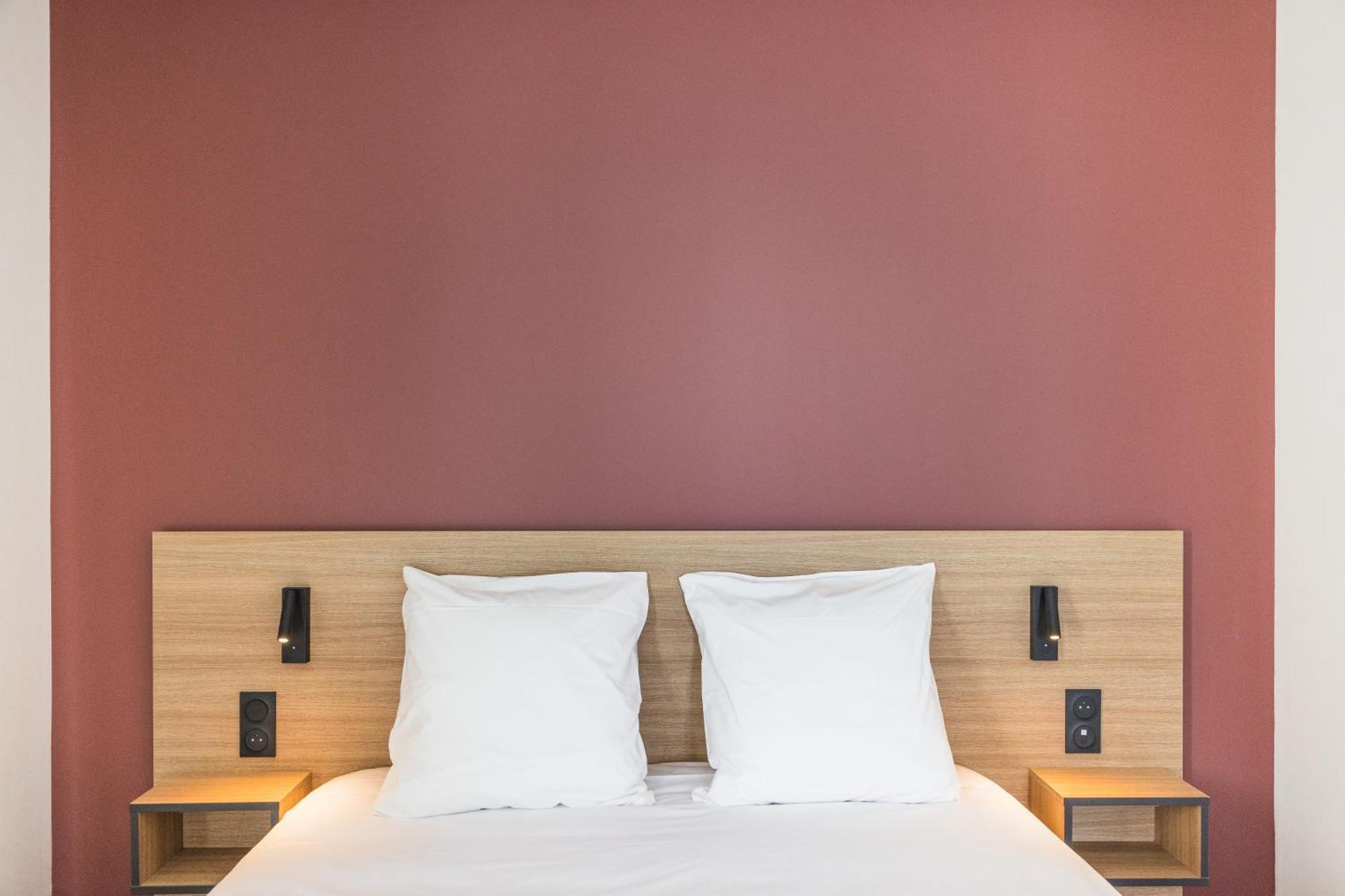 Hotel Des Thermes Des Fumades Allegre Les Fumades エクステリア 写真