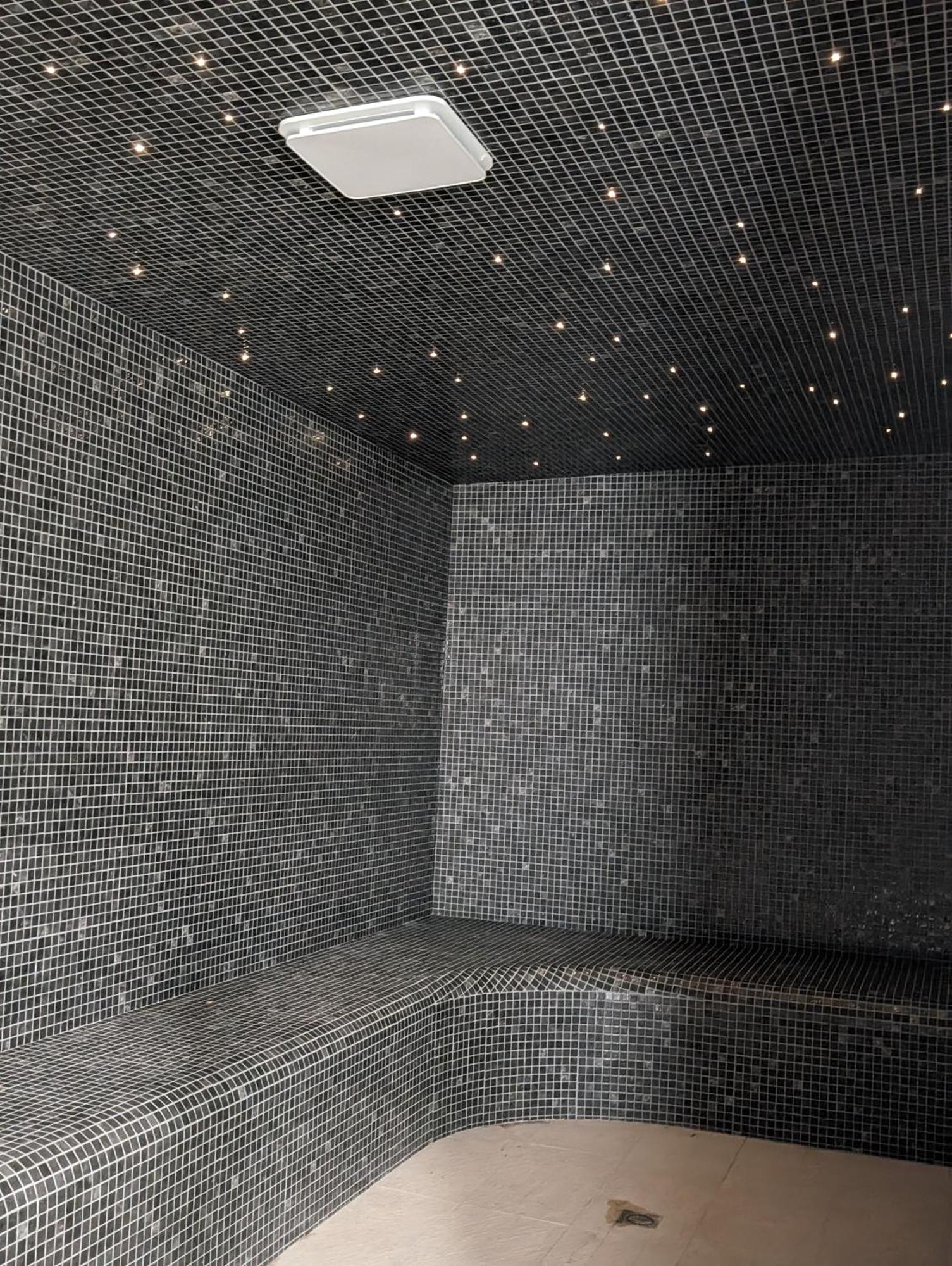 Hotel Des Thermes Des Fumades Allegre Les Fumades エクステリア 写真